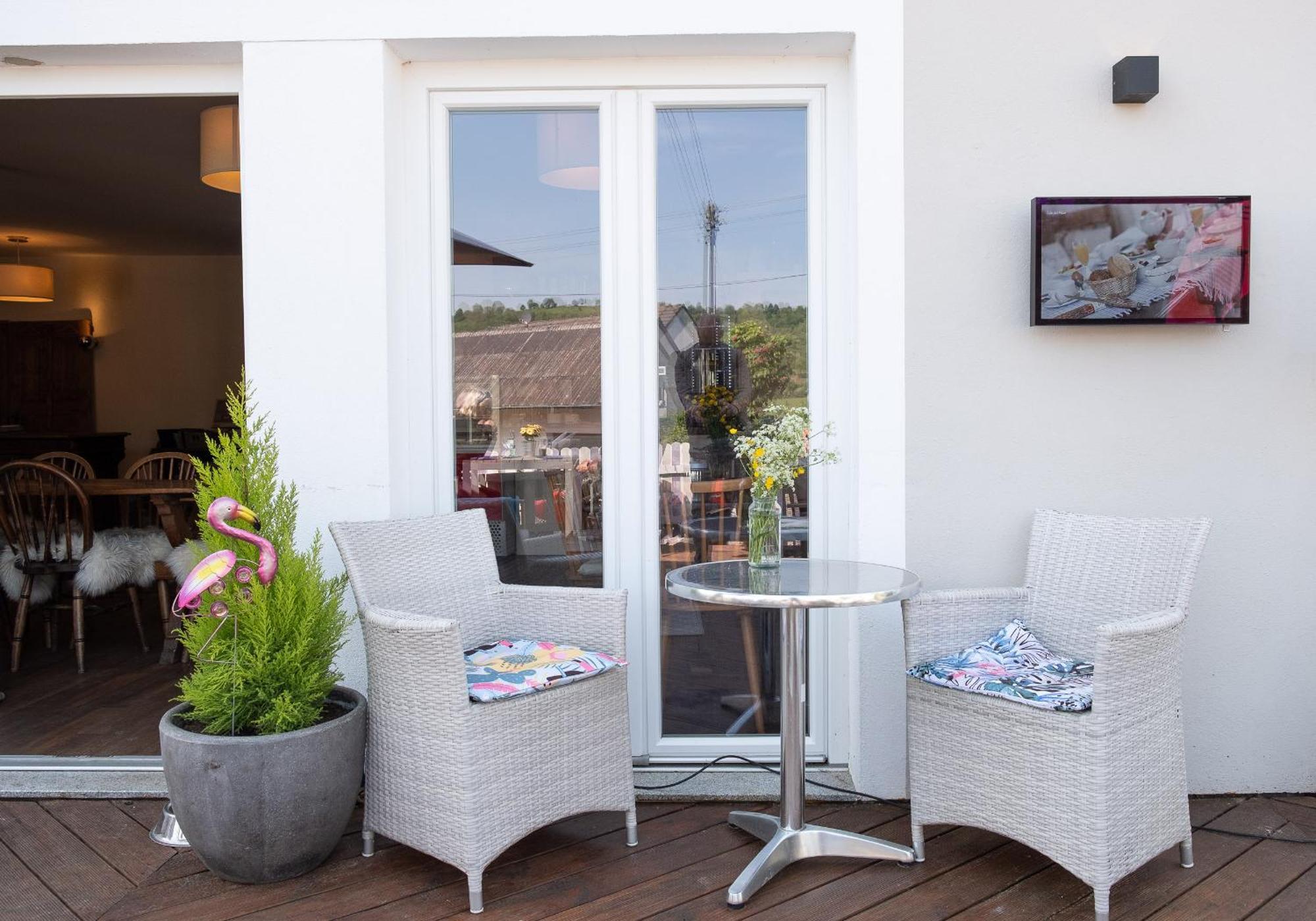 Hotel Cafe Del Maar Schalkenmehren Luaran gambar